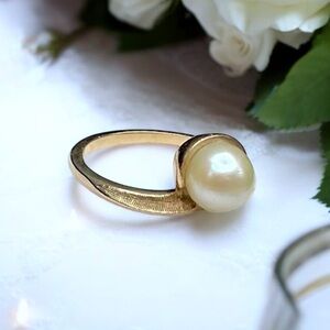 🌺Vintage 14K Gold Pearl Ring